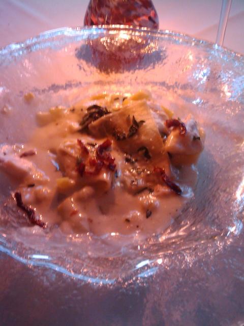 This one looked so tasty I forgot to shoot a picture before I attacked it. It was a ravioli with colossal crab chunks and crispy