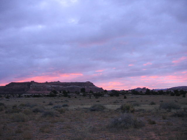 Sunrise at squaw flat campground