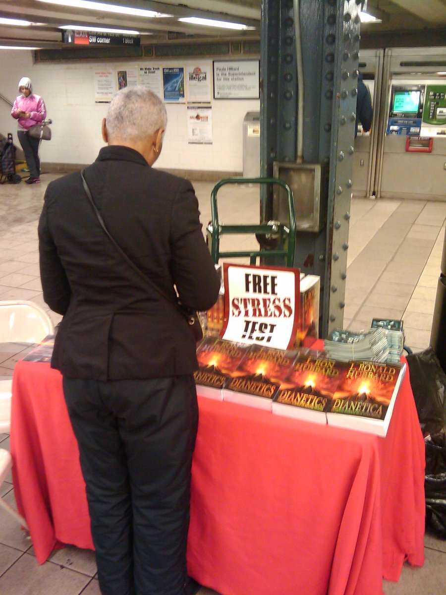 No Shortage of people selling Crazy in the 125th street station